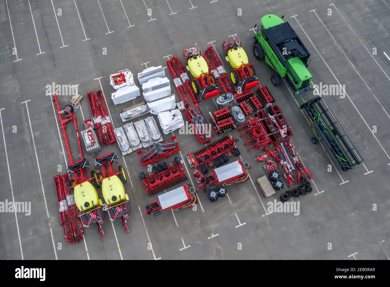 Nouvelles machines agricoles à vendre sur le site Banque D'Images