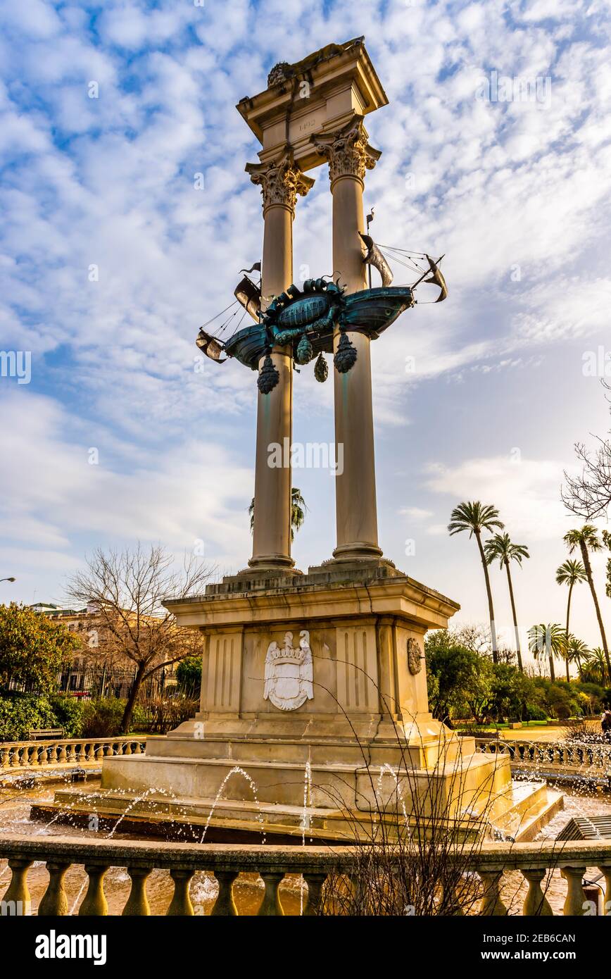 Mémorial de Christophe Colomb dans le jardin de Murillo à Séville, Andalousie, Espagne Banque D'Images