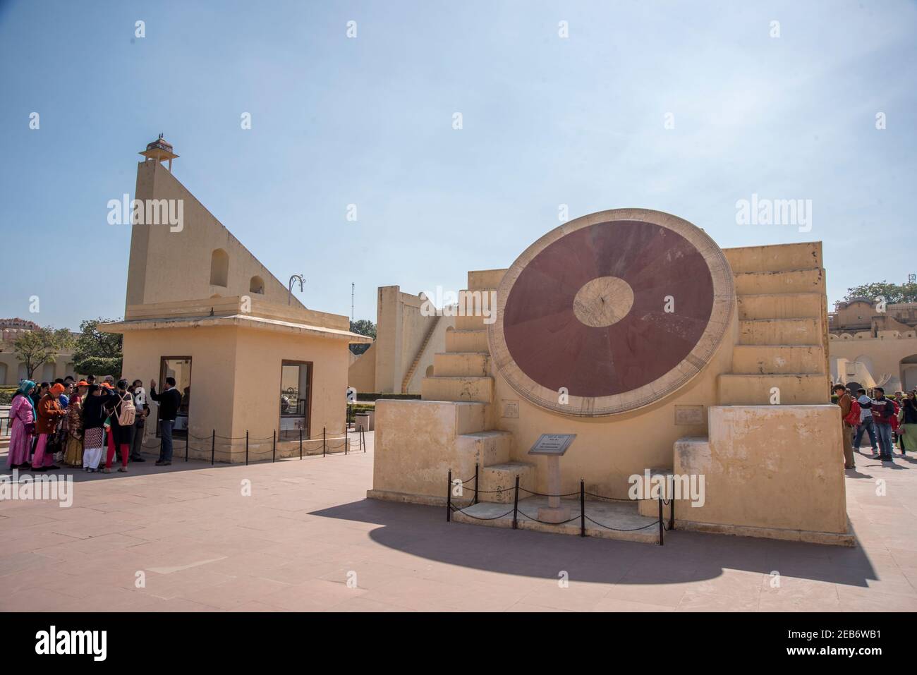 Jantar Mantar dans un site d'observation astronomique à Jaipur Inde. Banque D'Images