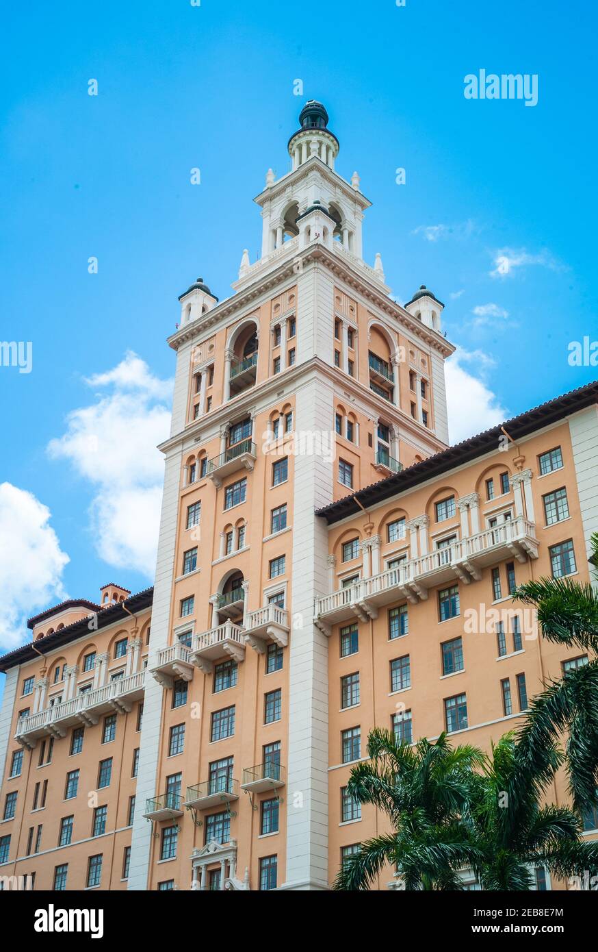 Miami, Floride, États-Unis - juillet 7 2012 : Tour du Biltmore Hotel Coral Gables. Construit en 1926 par Schultze et Weaver dans la région méditerranéenne de Reviv Banque D'Images