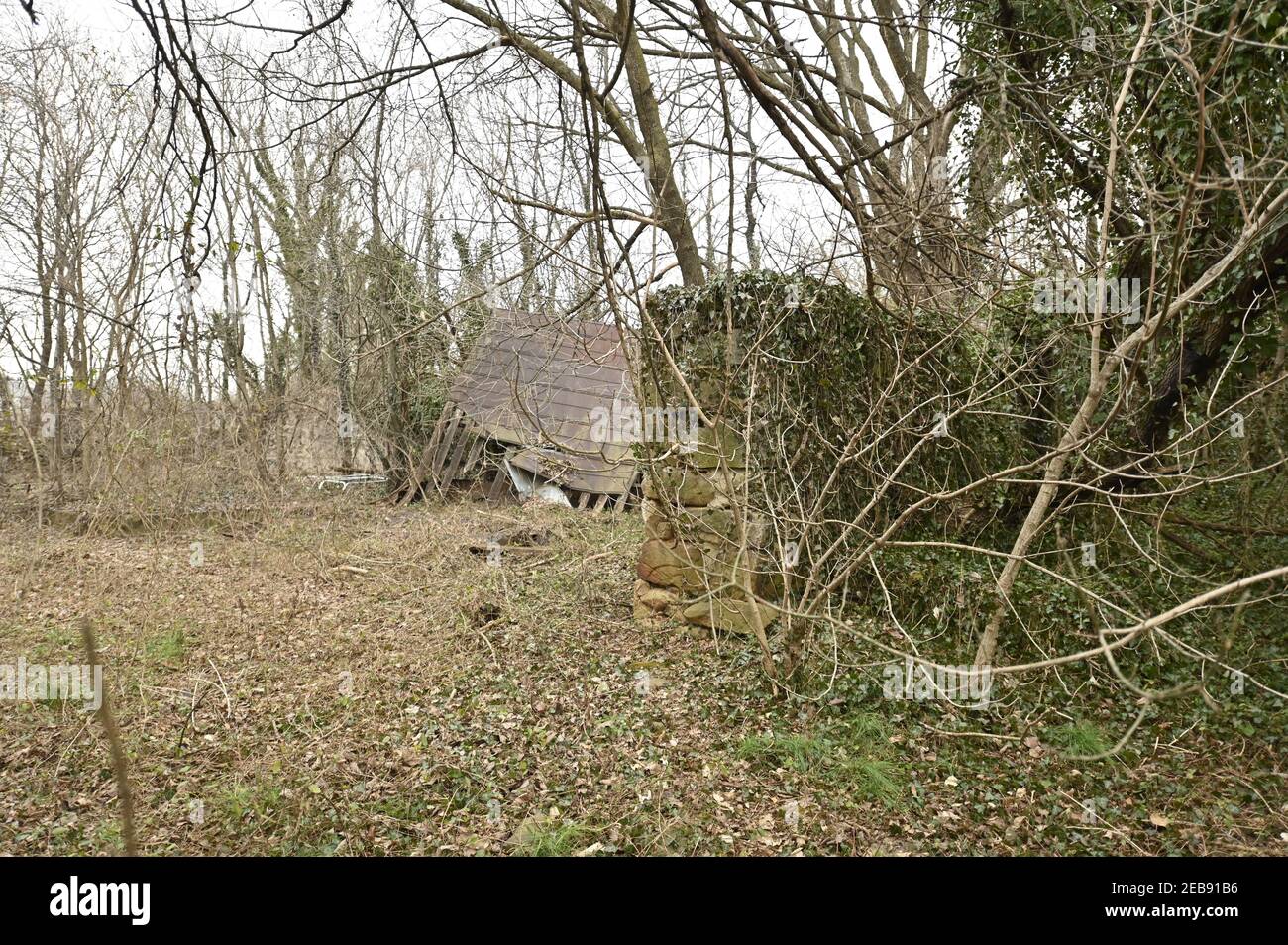 ÉTATS-UNIS - 01-11-21: La ferme Ruse est une maison en rondins de deux étages construite en 1878 avec un ajout de cadre à la fin des années 1880. Il est possible que le log dw Banque D'Images