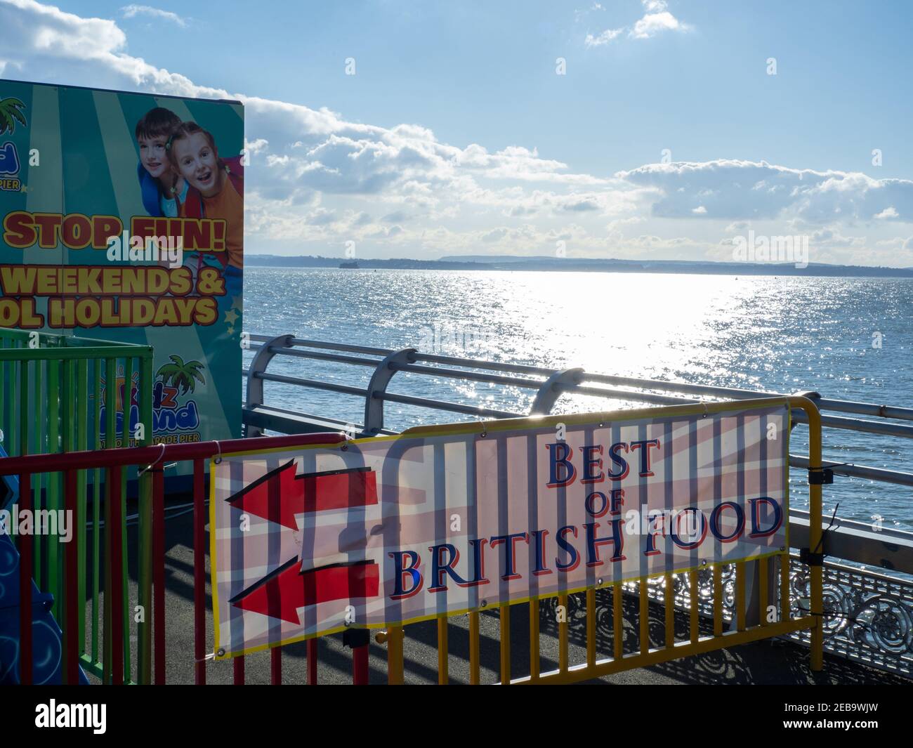 MEILLEURE CUISINE BRITANNIQUE : Southsea Pier. Banque D'Images