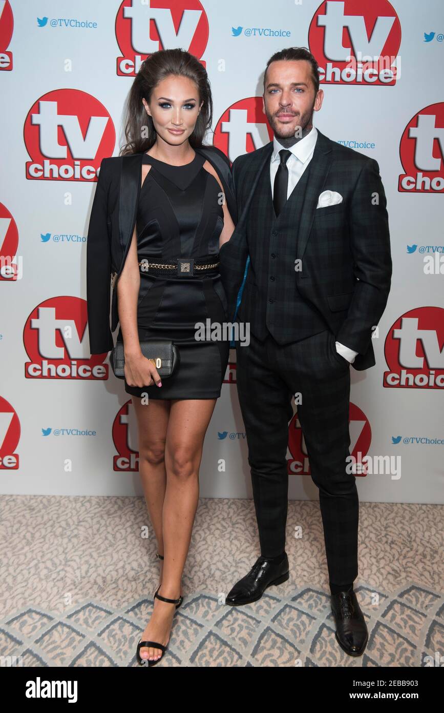 Megan McKenna et Pete Wicks arrivent au prix du choix de la télévision 2016 à l'hôtel Dorchester, Londres. Banque D'Images