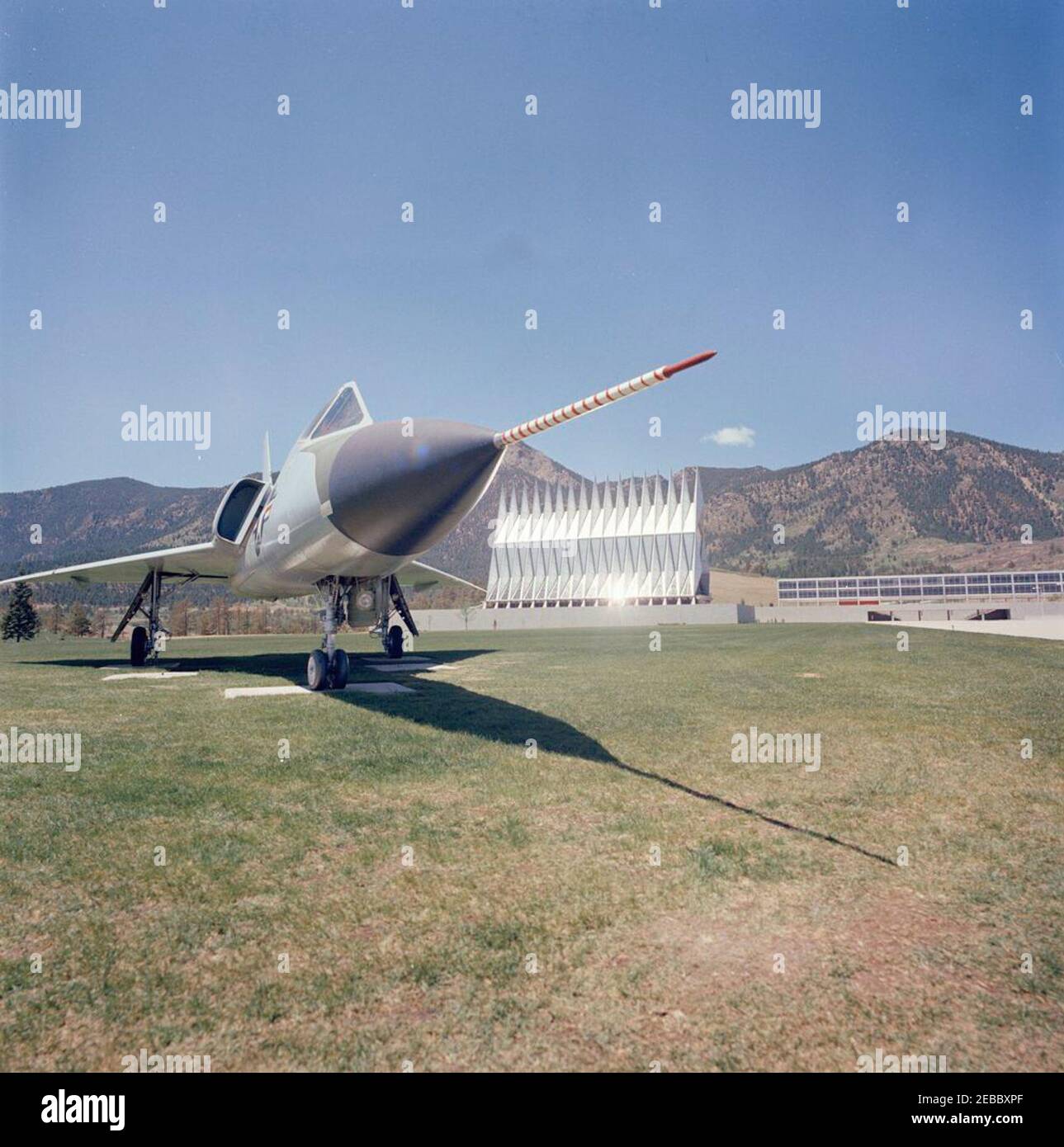 United states air force academy cadet chapel Banque de photographies et ...