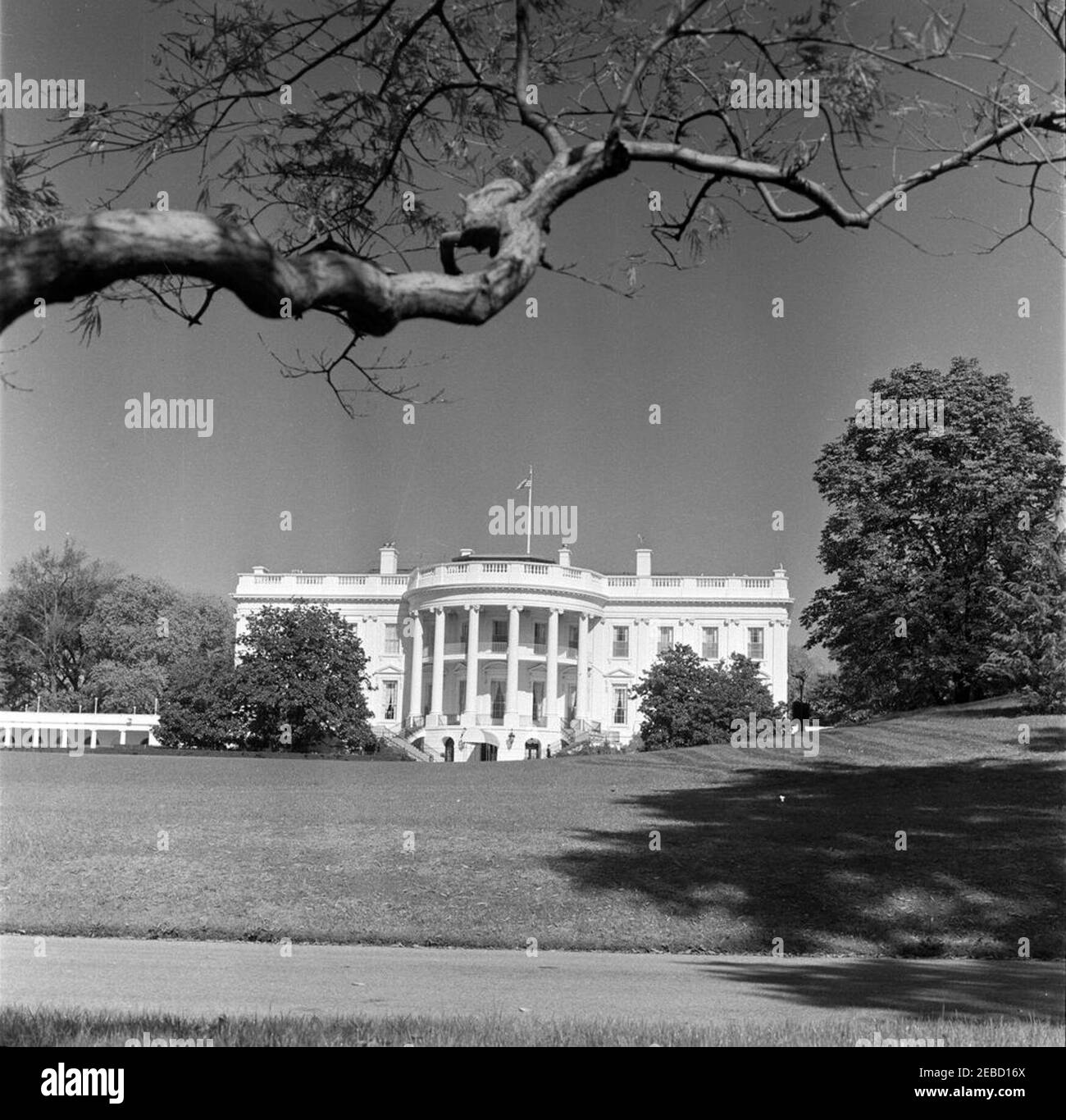 Extérieur de la Maison Blanche, face sud. Vue sur la façade sud de la Maison Blanche, y compris le Portico sud. South Lawn, Maison Blanche, Washington, D.C. Banque D'Images Extérieur de la Maison Blanche, face sud. Vue sur la façade sud de la Maison Blanche, y compris le Portico sud. South Lawn, Maison Blanche, Washington, D.C. Banque D'Images