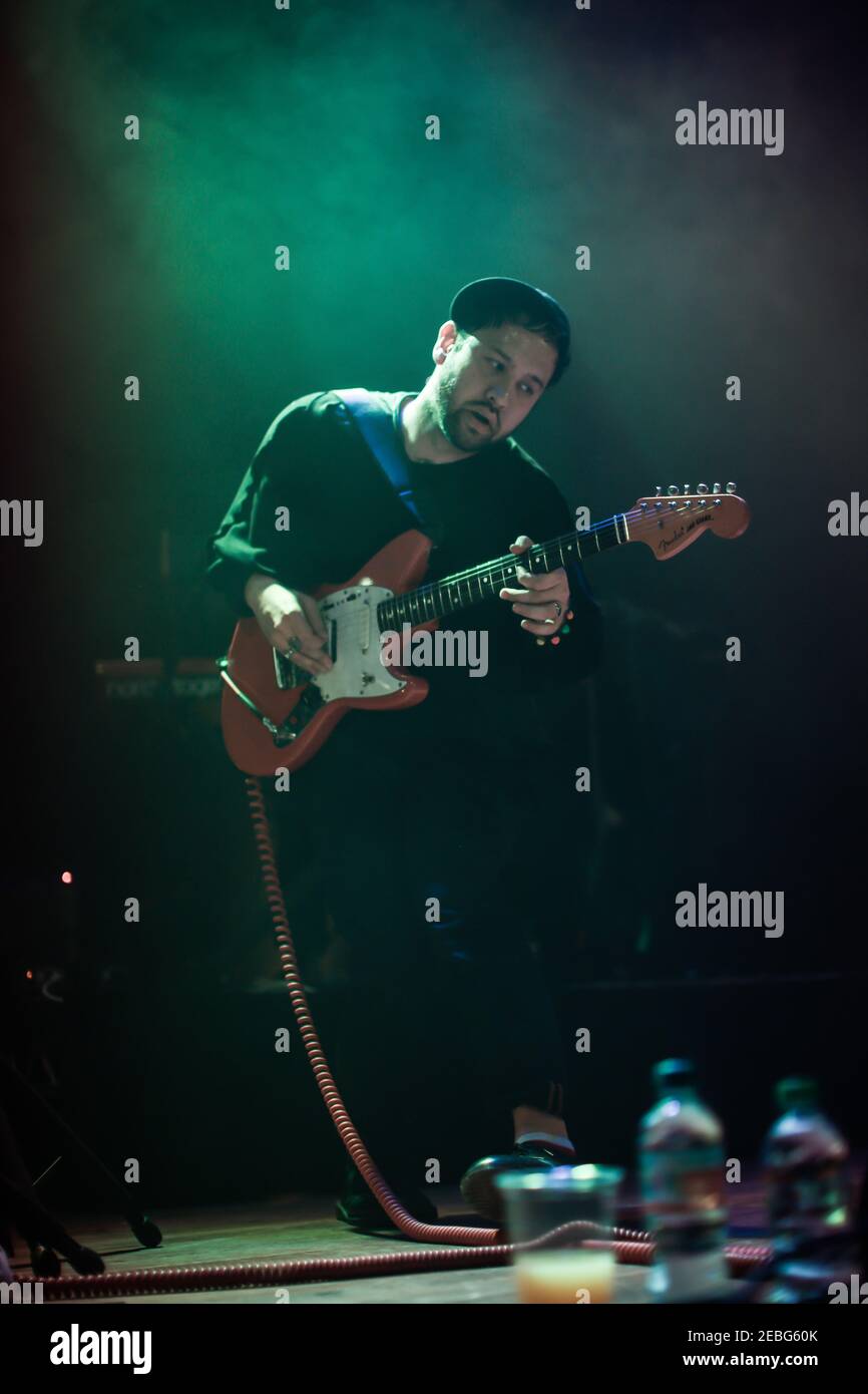 Ruban Nielson, de l'Unknown Mortal Orchestra, à la salle d'Assemblée d'Islington À Londres Banque D'Images