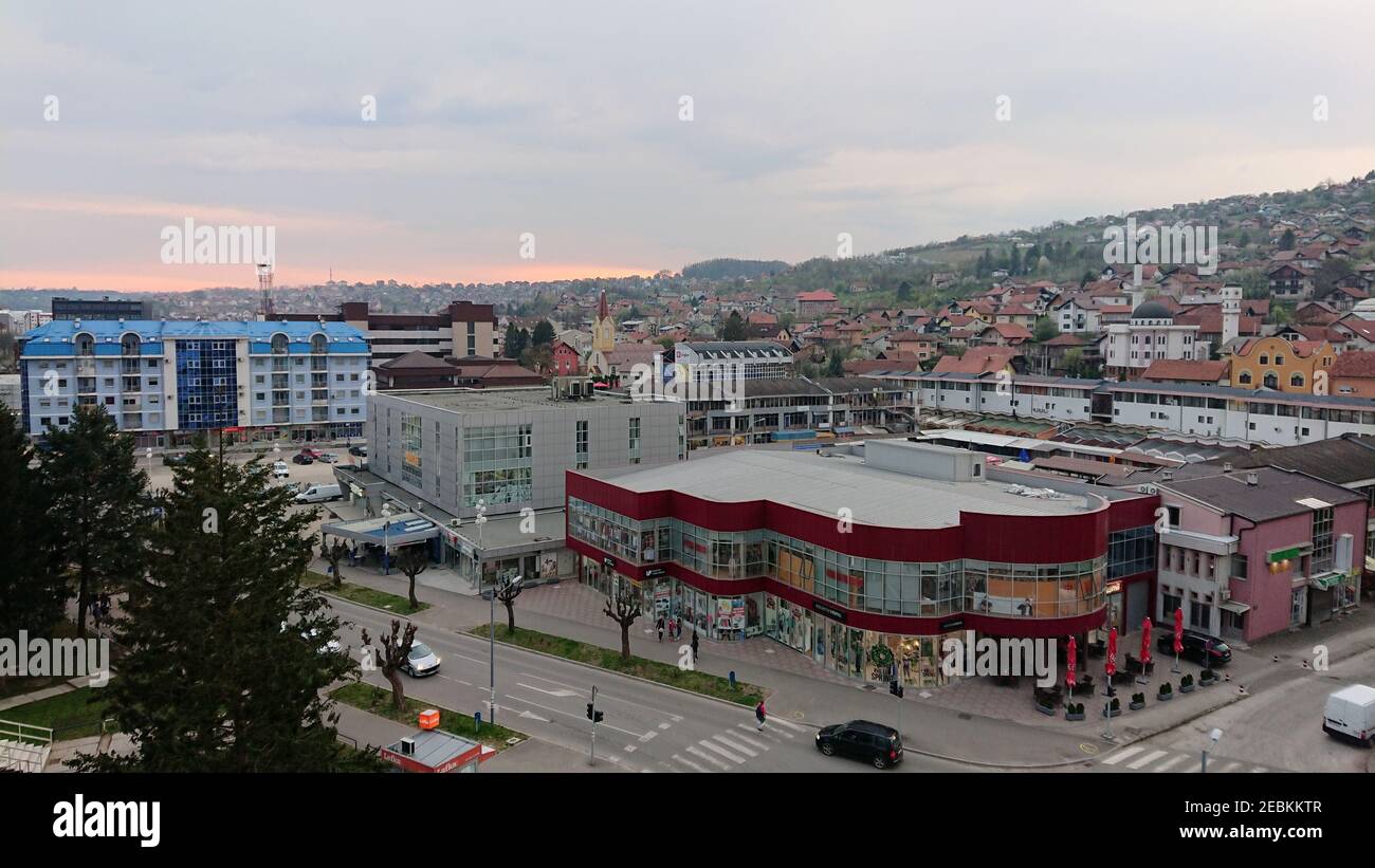 Doboj, ville située en Republika Srpska, une entité de Bosnie-Herzégovine. Doboj est le centre urbain le plus important dans le nord de la Republika Srpsk Banque D'Images