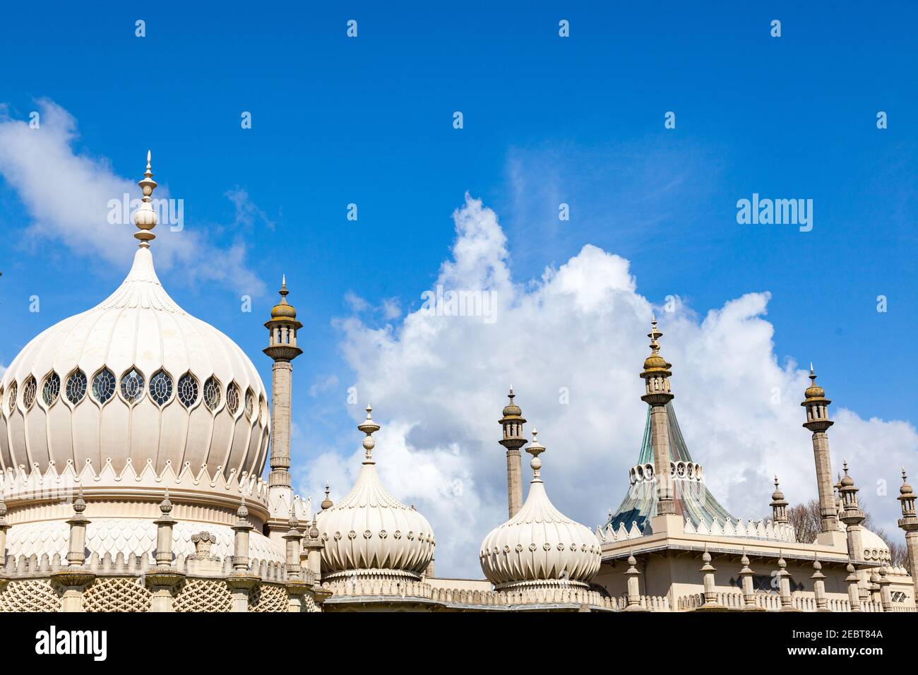Le Pavillon Royal, un bâtiment classé de catégorie I, est un ancien palais royal construit comme maison pour le Prince Regent au début du XIXe siècle, sous le Banque D'Images