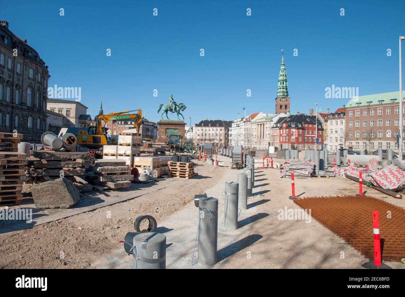 Copenhague Danemark - mars 18. 2018: Travaux de construction sur la place devant le palais Christiansborg Banque D'Images