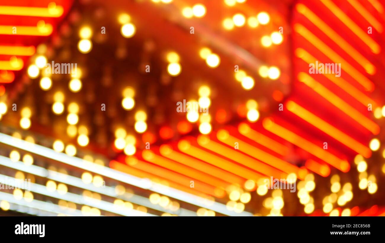 Lampes électriques anciennes et fashiées défocacées qui illuminent la nuit. Résumé gros plan de flou rétro casino décoration chatoyante, Las Vegas Etats-Unis. Allumé vi Banque D'Images