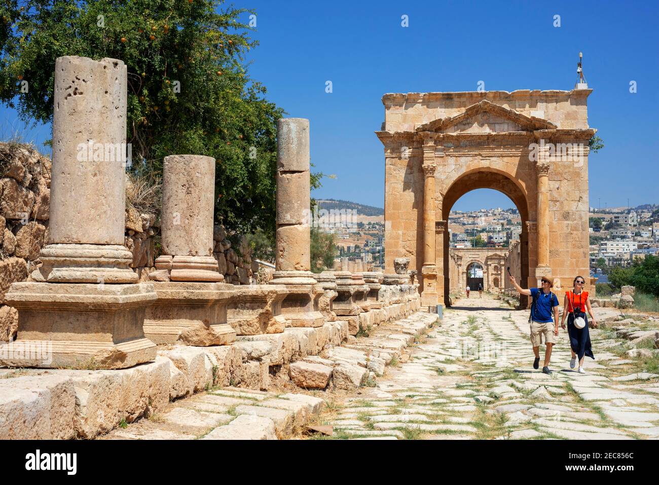 Cardo Maximus, la rue à colonnade, ruines romaines, Jerash, Jordanie Banque D'Images