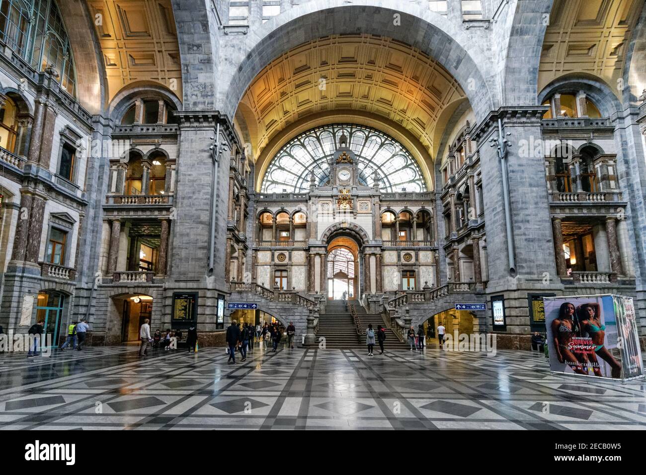 Hall d'entrée de la gare centrale d'Anvers, intérieur, Belgique Banque D'Images