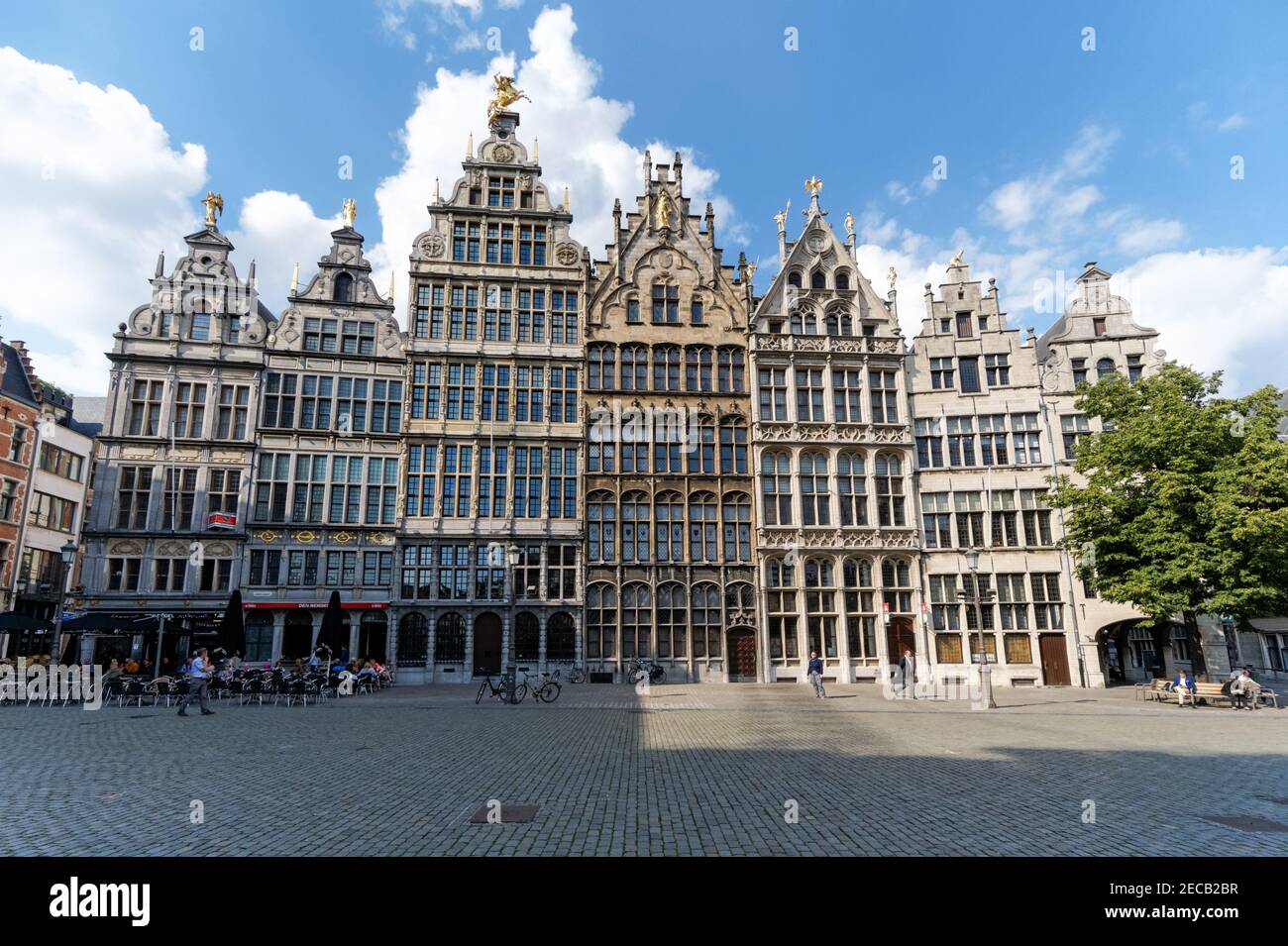 Guildhalls historiques du XVIe siècle sur la place Grote Markt à Anvers, Flandre, Belgique Banque D'Images