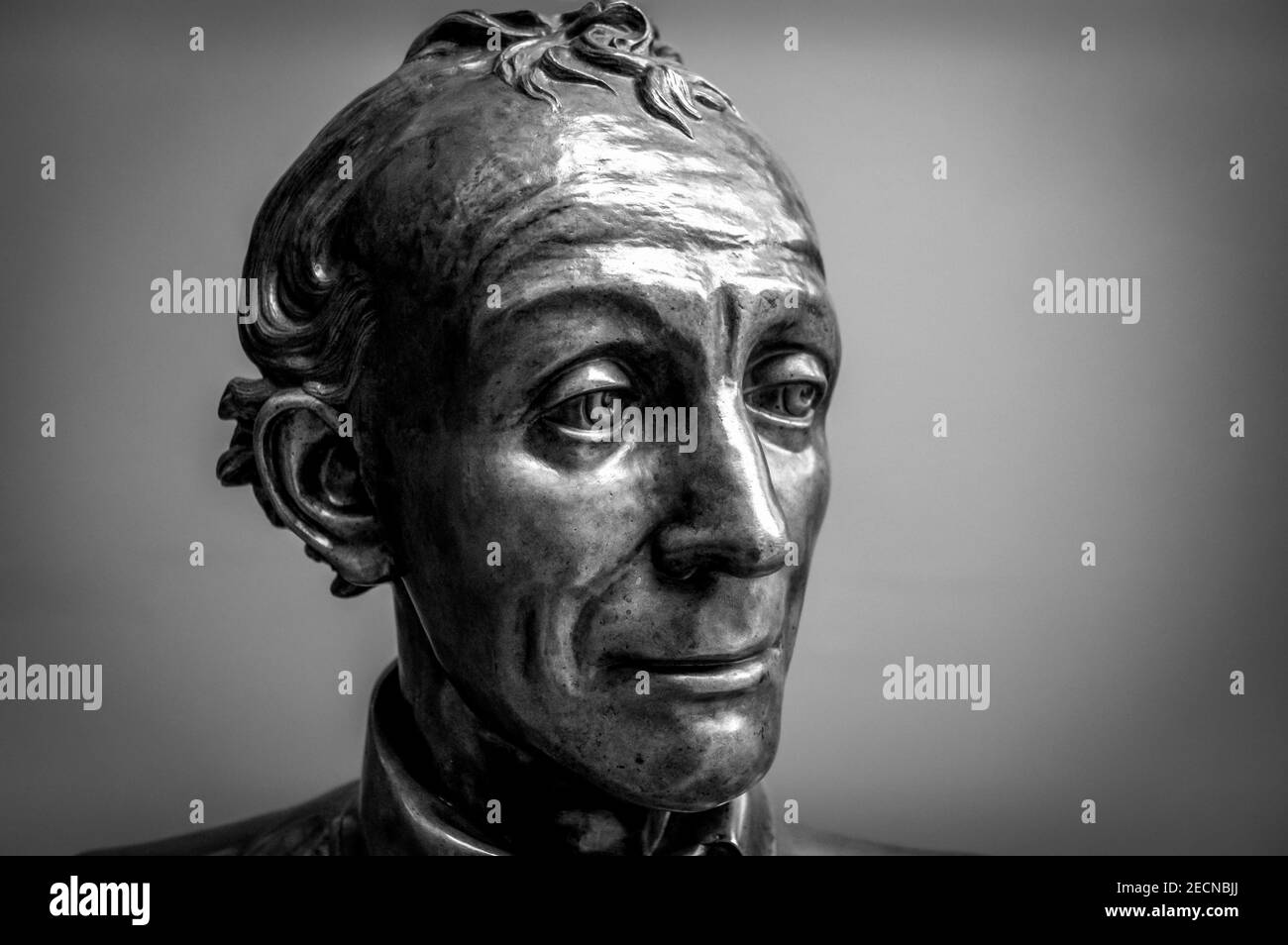 Le Musée russe d'État. Buste en bronze d'Alexandre Suvorov. Maréchal et généralissimo de l'Empire russe. Noir et blanc Banque D'Images