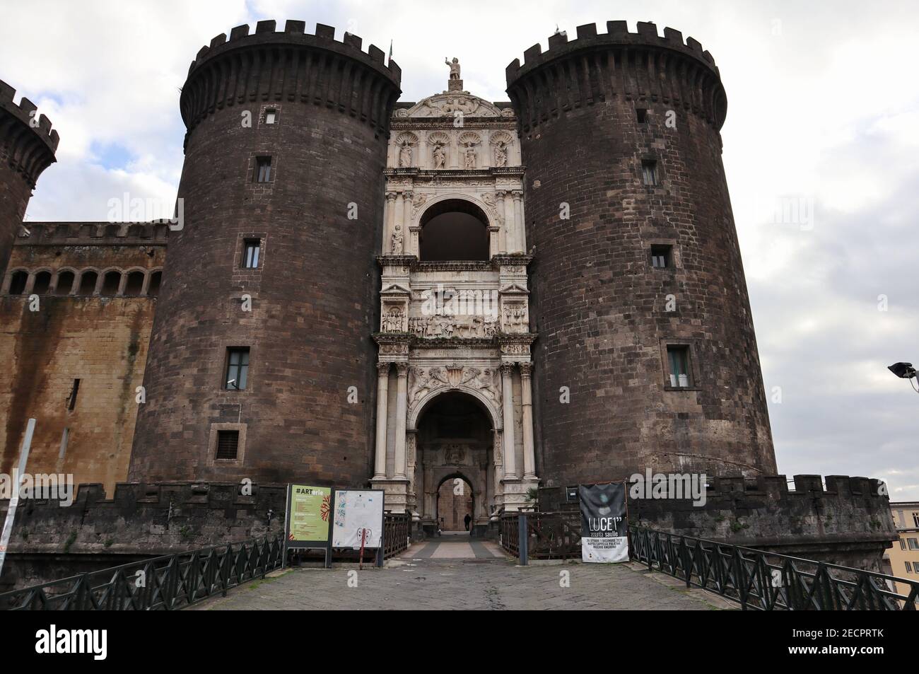 Napoli - Arco di Trionfo del Maschio Angioino Banque D'Images