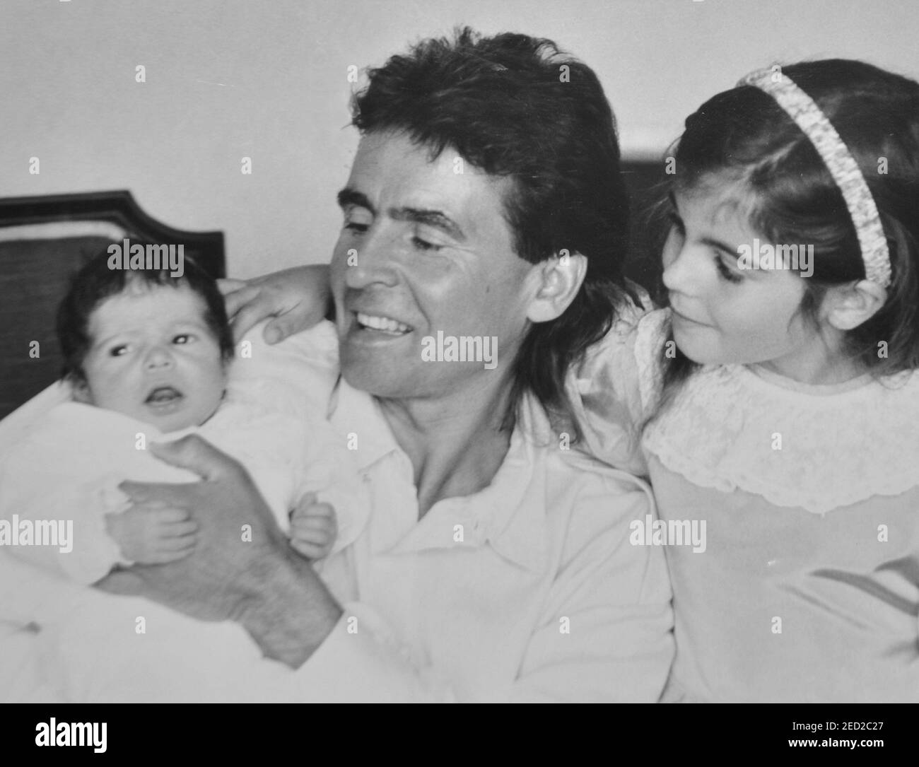 ACTEUR ET MEMBRE DES MONKEES DAVY JONES AVEC SES FILLES ANNABEL CHARLOTTE ET JESSICA LILLIAN ÂGÉES DE 7 ANS. 1988 Banque D'Images