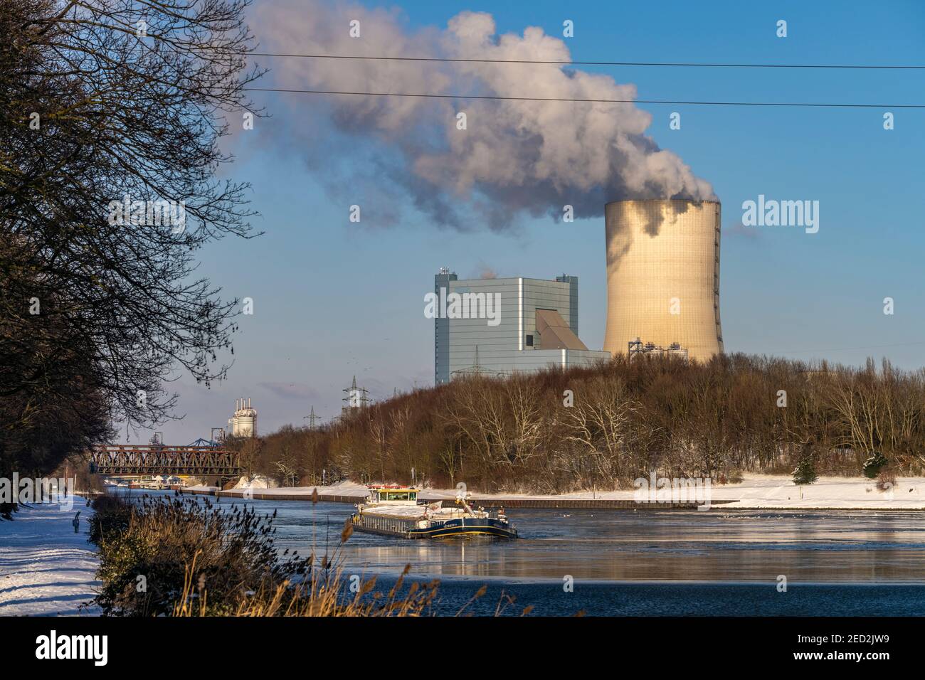 Kraftwerk Datteln 4 Am Dortmund-EMS-Kanal à Datteln, Nordrhein-Westfalen, Deutschland, Europa | Datteln 4 Centrale thermique au charbon Datteln, Rhin Nord Banque D'Images