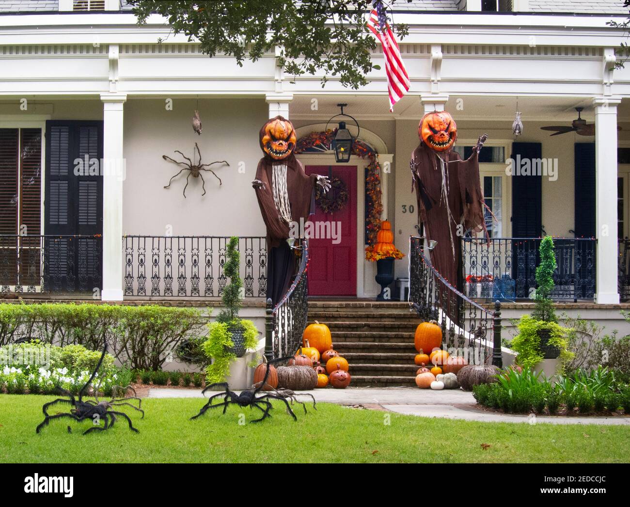 Décorations de maison d'Halloween, la Nouvelle-Orléans, LA. Banque D'Images