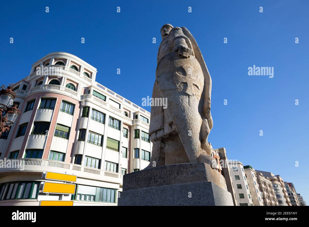 Statue et monument à Diego Rodriguez Porcelos dans la ville de Burgos. Tourisme Espagne. Espace pour le texte. Banque D'Images