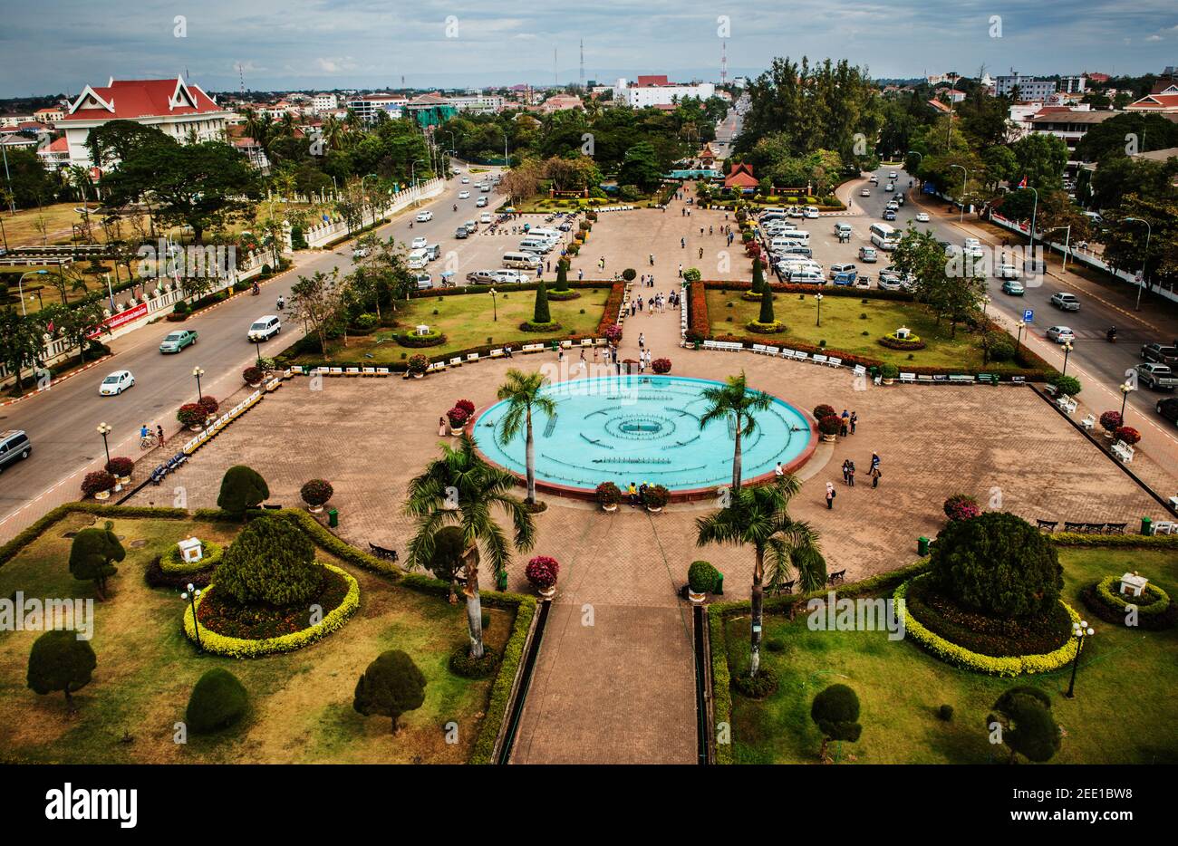 Fontaine et place de la ville de Vientiane, Laos, Asie du Sud-est Banque D'Images