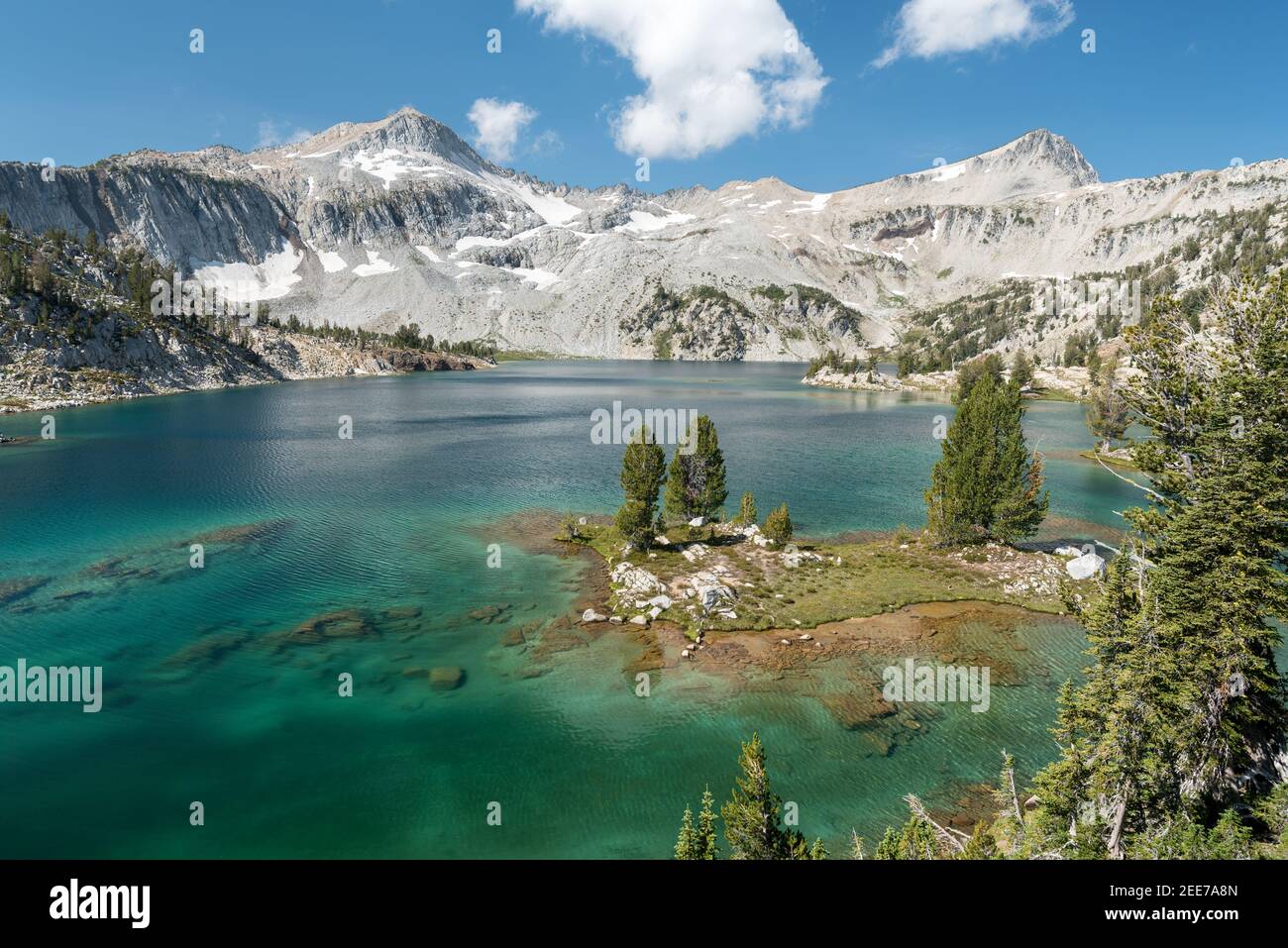 Lac subalpin dans les montagnes Wallowa de l'Oregon. Banque D'Images