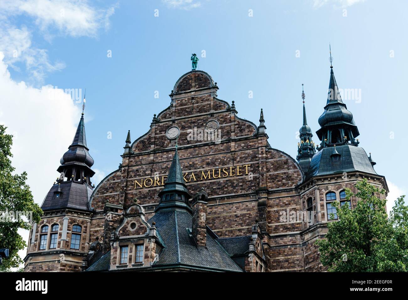 Stockholm, Suède - 9 août 2019 : Musée Nordiska. Vue extérieure contre le ciel Banque D'Images