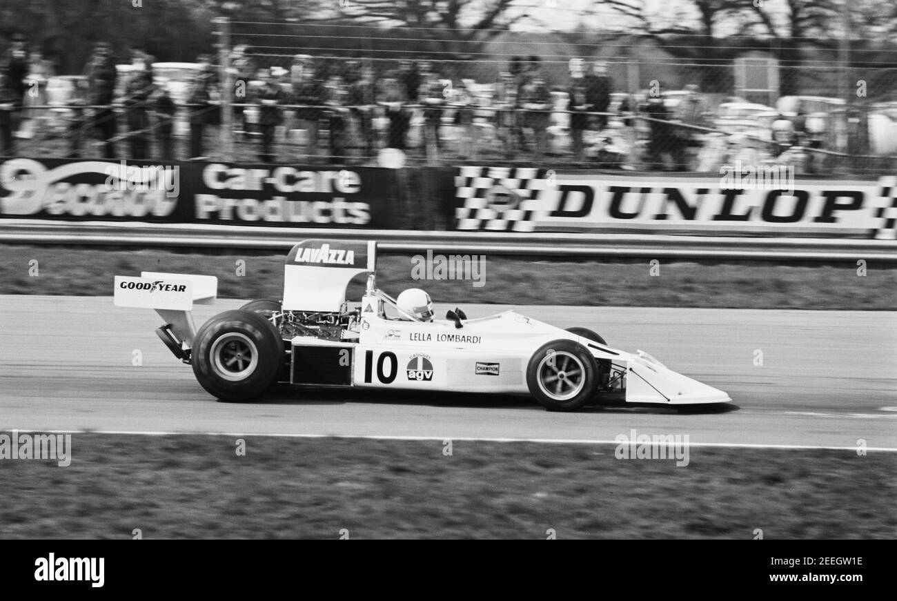 Lella Lombardi, course de voiture 10 à Silverstone, 12/04/75 Banque D'Images Lella Lombardi, course de voiture 10 à Silverstone, 12/04/75 Banque D'Images