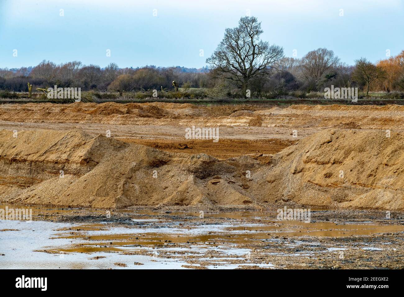 Hanson agrège une nouvelle carrière le long de la vallée de Nene entre Cogenhoe et Grendan qui a récemment été creusé montrant le gravier qui a été extrait, Nort Banque D'Images