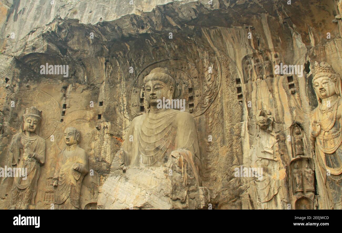 Bouddha dans les grottes de Longmen Banque D'Images