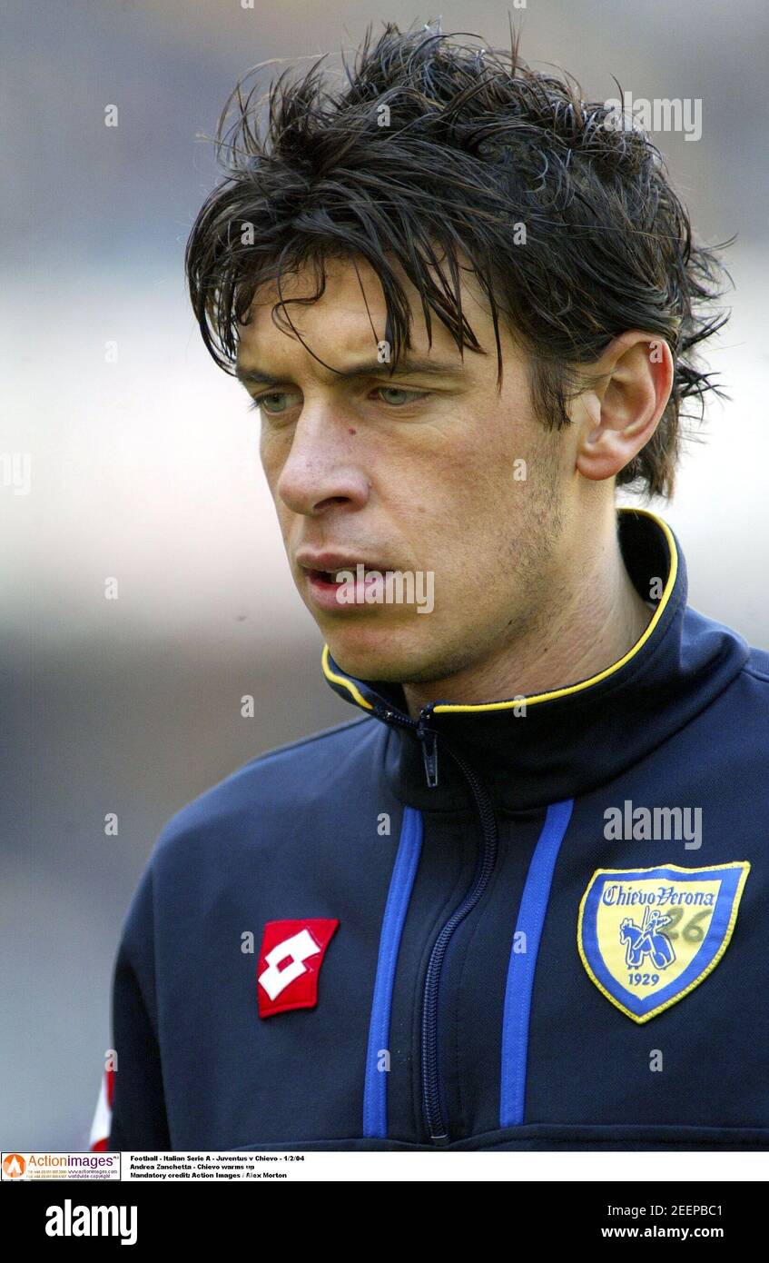 Football - Italien série A - Juventus v Chievo - 1/2/04 Andrea Zanchetta - Chievo se réchauffe crédit obligatoire: Action Images / Alex Morton Banque D'Images