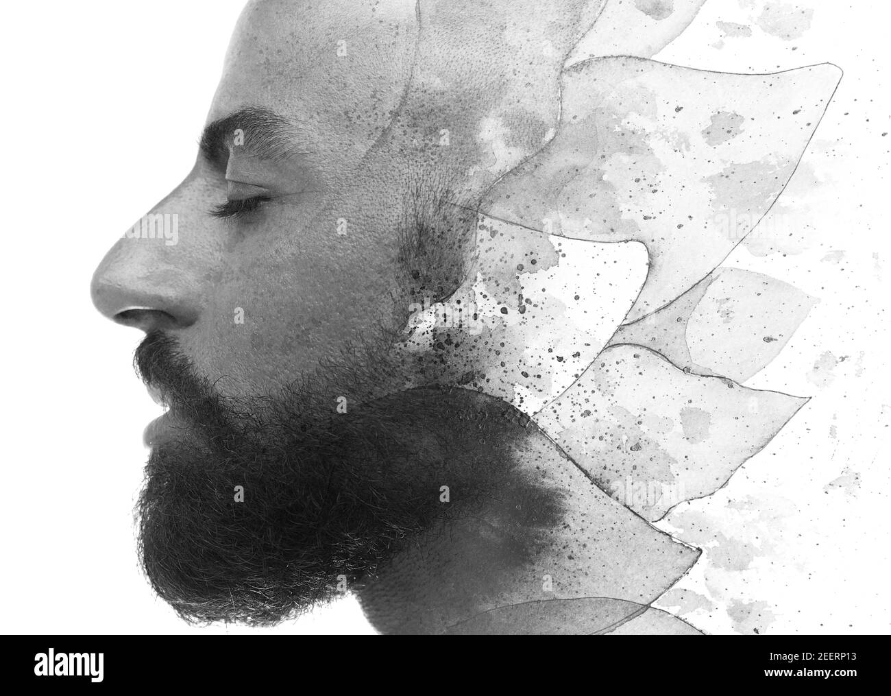 Un homme audacieux barbu avec des yeux fermés profil fleur de portrait la peinture pétale Banque D'Images