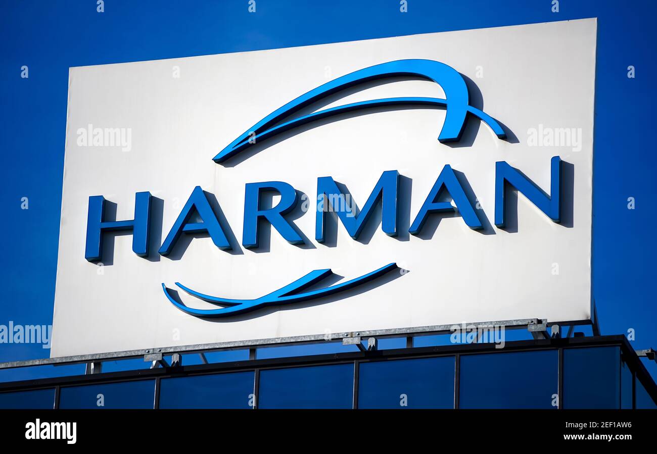 Bucarest, Roumanie - 21 janvier 2021 : logo de Harman, systèmes automobiles connectés aux États-Unis, produits audio et visuels, automatisation d'entreprise et connexion Banque D'Images