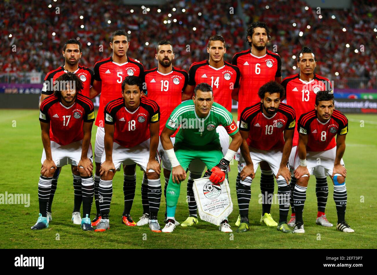 Football football - qualifications pour la coupe du monde 2018 - Afrique -  Egypte contre Ouganda - Alexandrie, Egypte - 5 septembre 2017 groupe  d'équipe égyptien REUTERS/AMR Abdallah Dalsh Photo Stock - Alamy