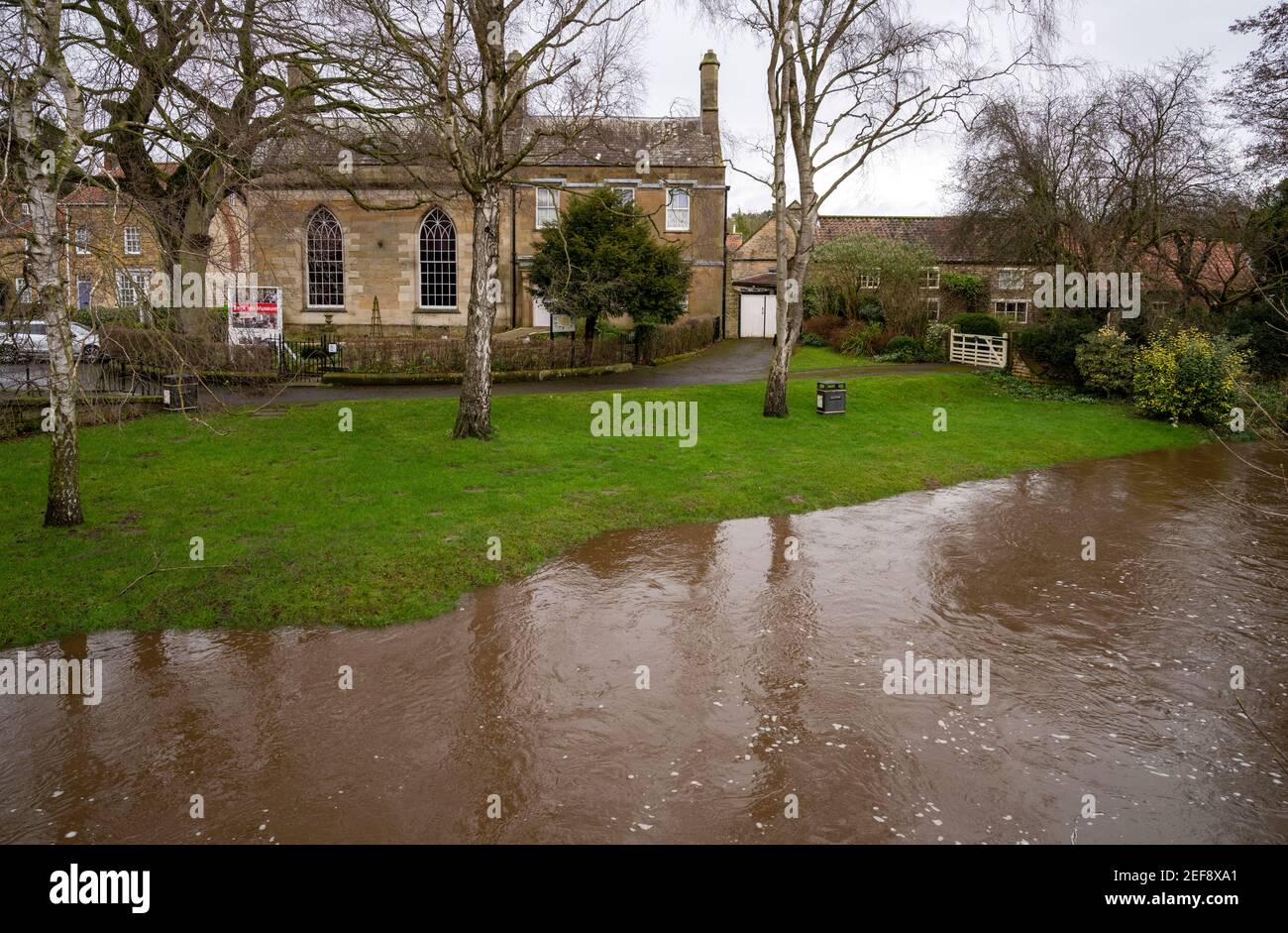 La ville de Pickering est située au bord des inondations pendant la tempête Dennis Banque D'Images