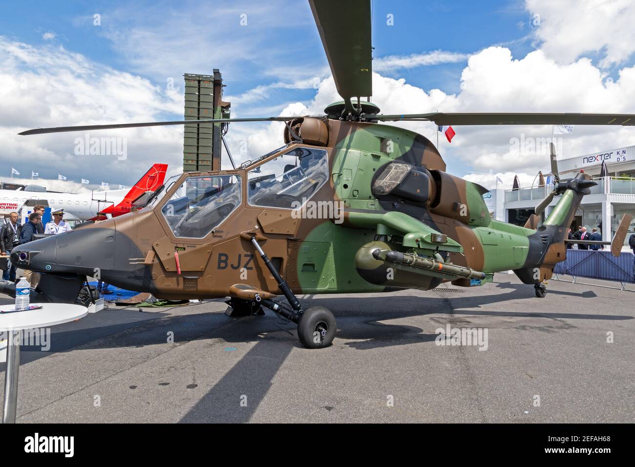 Eurocopter Airbus EC-665 de l'armée française en hélicoptère Tiger Attack au salon de l'Air de Paris. France - 21 juin 2019 Banque D'Images