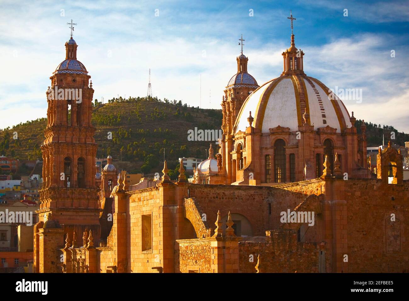 Cathédrale dans une ville, État de Zacatecas, Mexique Banque D'Images