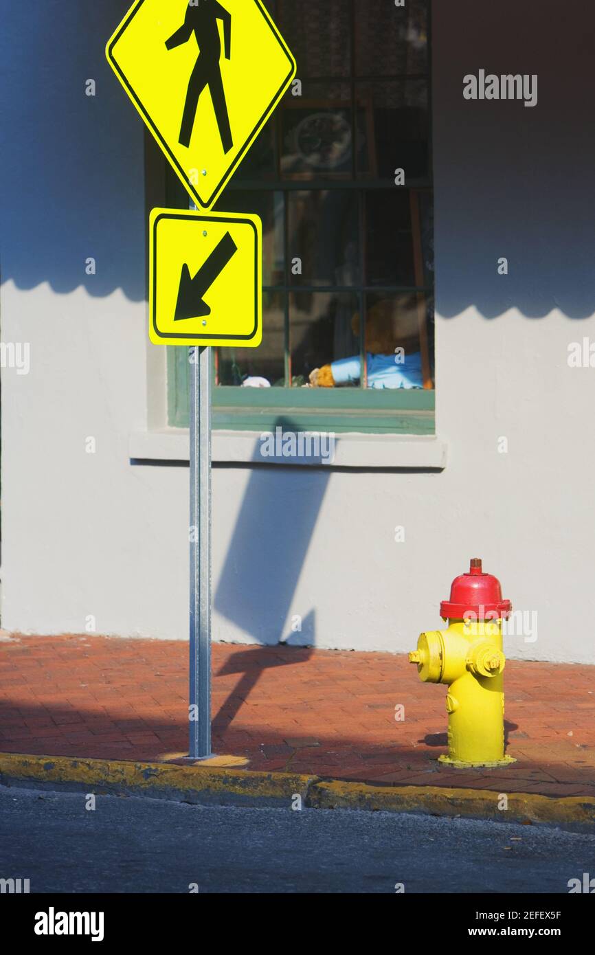 Panneau pédiatre sur le bord de la route, Savannah, Géorgie, Etats-Unis Banque D'Images