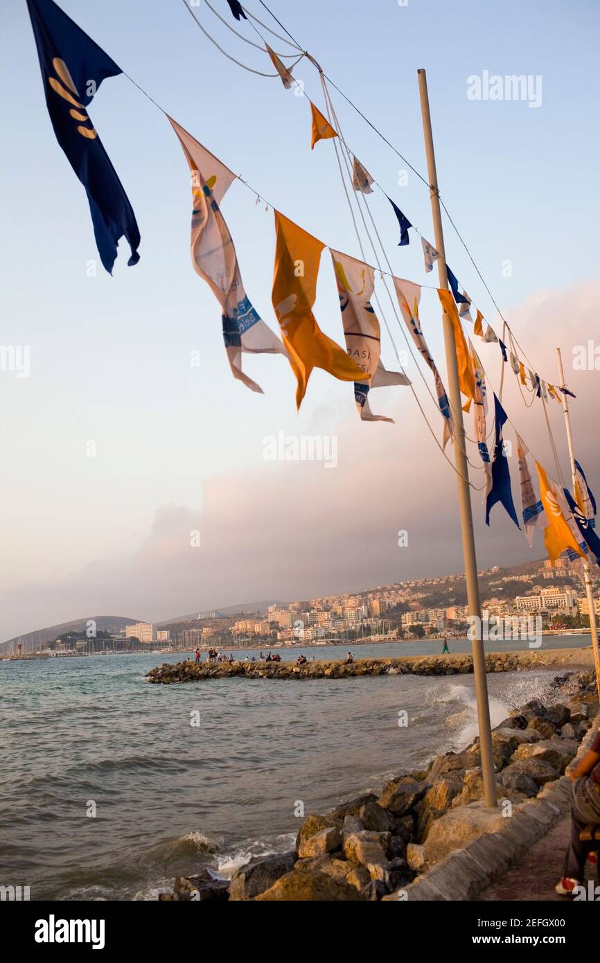 Drapeaux sur la côte, Éphèse, Turquie Banque D'Images