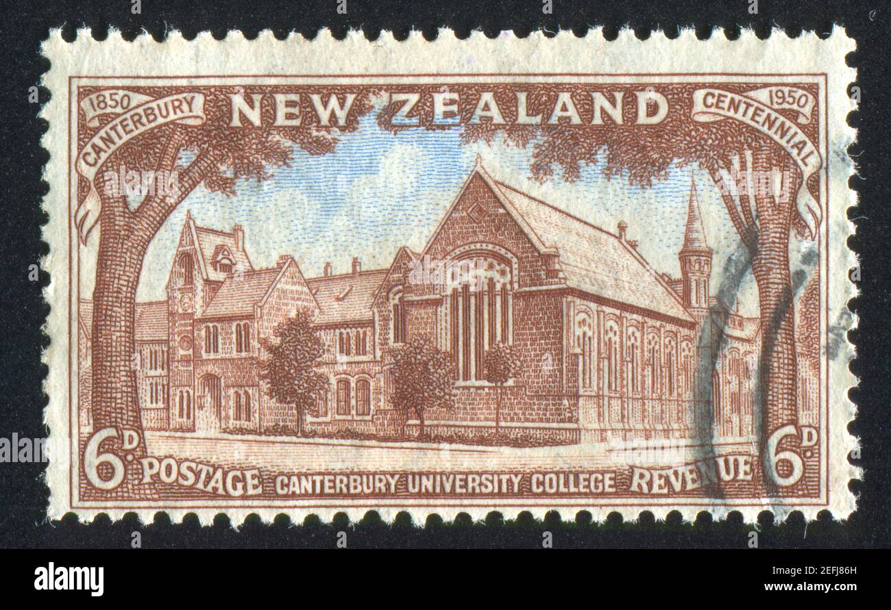 NOUVELLE-ZÉLANDE - VERS 1950: Timbre imprimé par la Nouvelle-Zélande, montre Canterbury University College, vers 1950 Banque D'Images