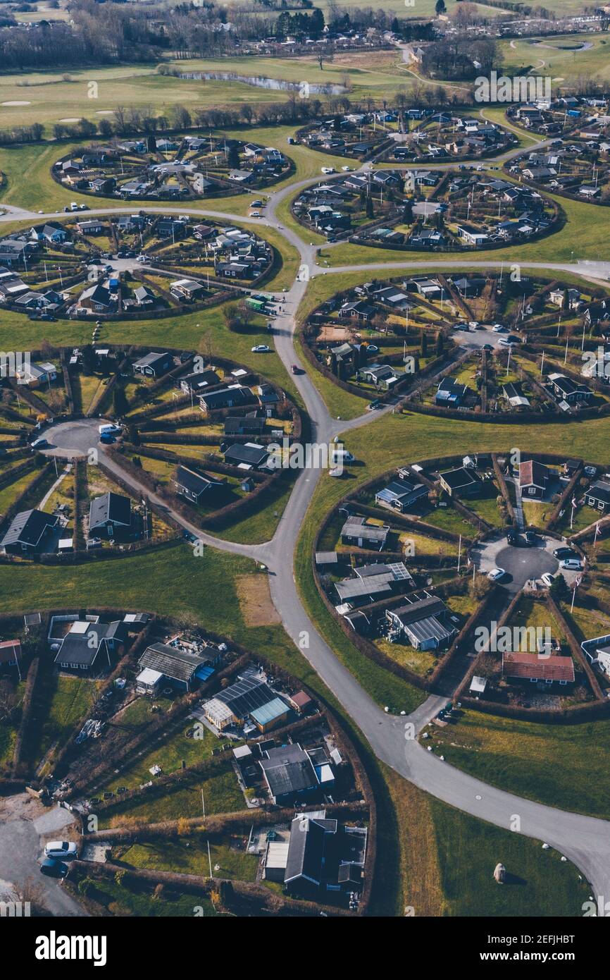 Brøndby, Danemark. 05e, avril 2020. Le cercle a formé des jardins de l'allotissement Brøndby Haveby. Le complexe est conçu par l'architecte paysagiste danois Erik Mygind. Banque D'Images