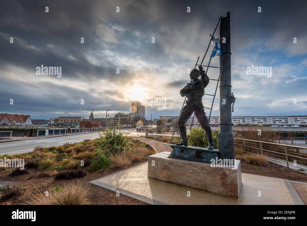 Statue Tom Souville, Calais Banque D'Images