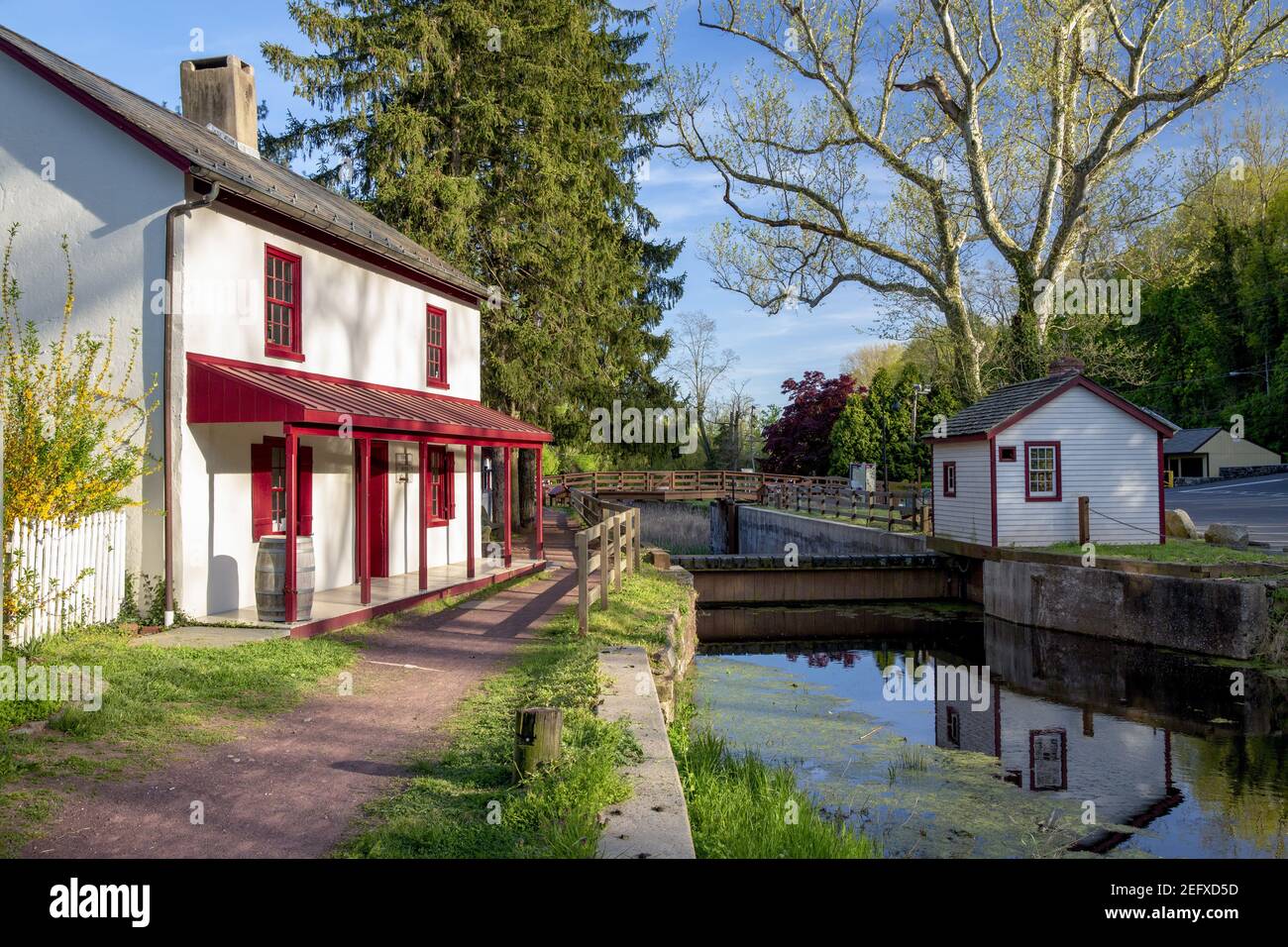 Locktender House et écluses de canal sur le canal du Delaware, New Hope, Bucks County, Pennsylvanie Banque D'Images