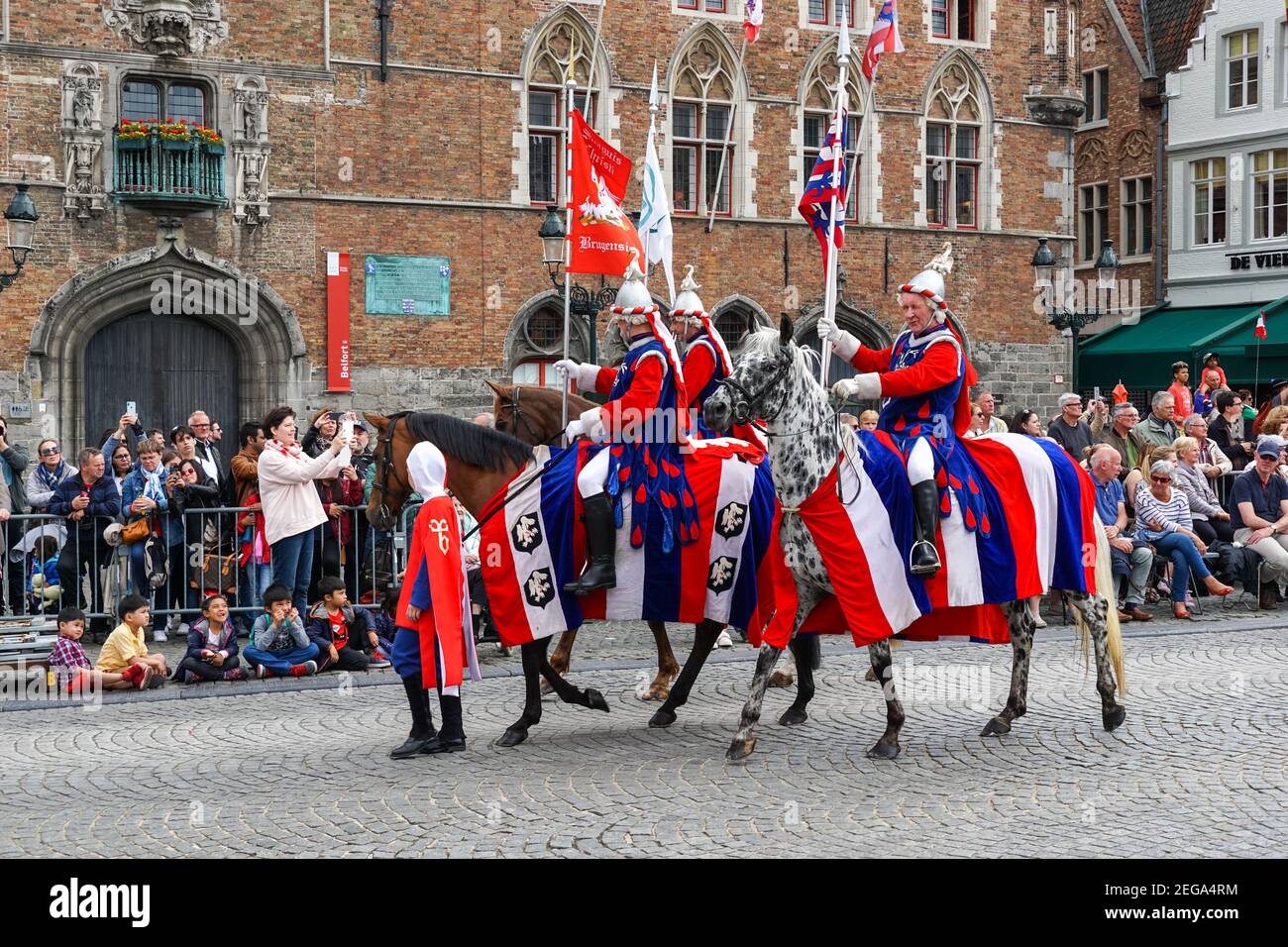 La procession annuelle du Saint-sang, Heilig Bloedprocessie, à Bruges, Belgique Banque D'Images