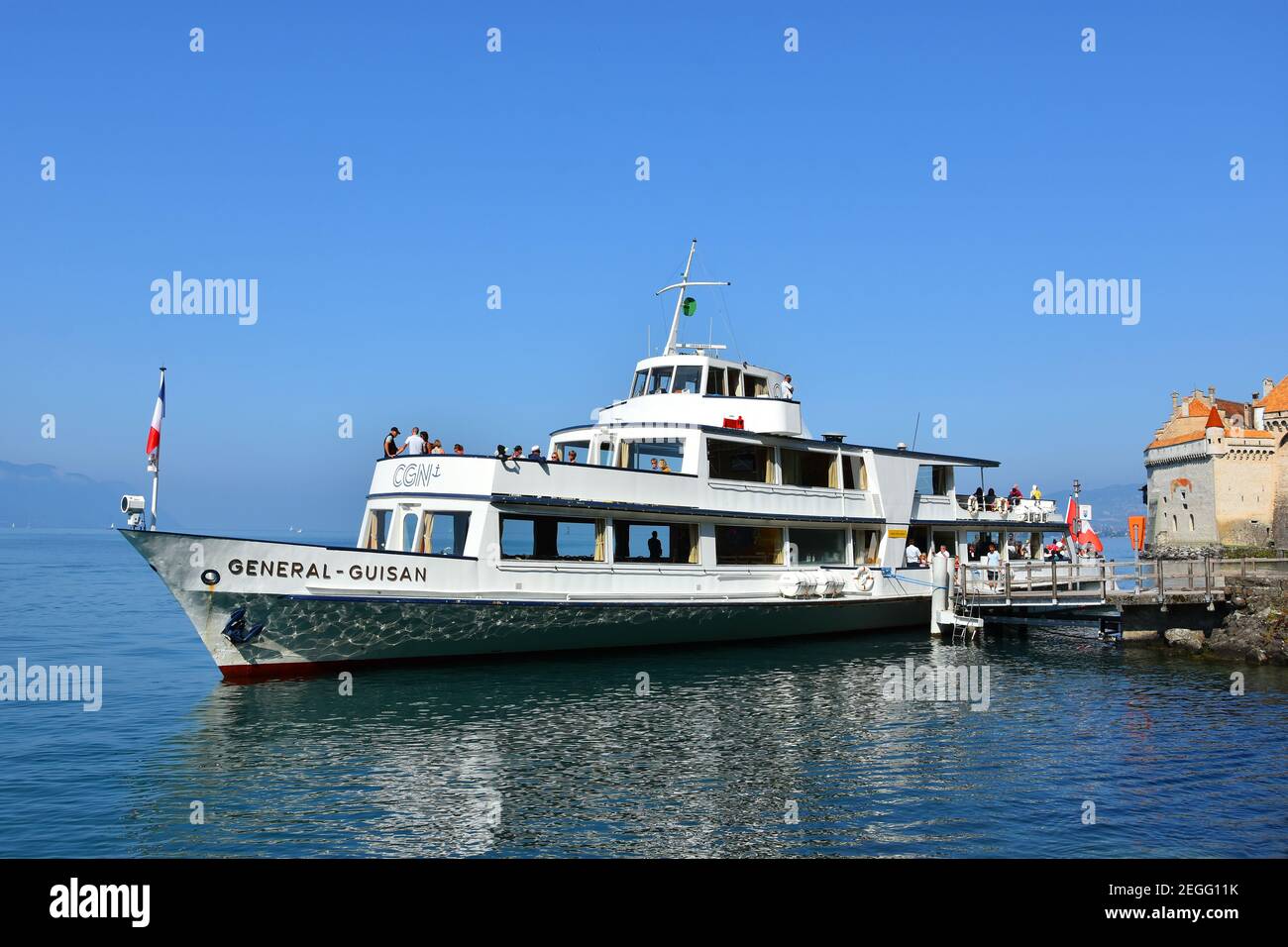Montreux, Suisse- 24 août 2019. Croisière avec bateau à vapeur à aubes sur le lac Léman (Genève), près de Montreux Riviera, Suisse Banque D'Images