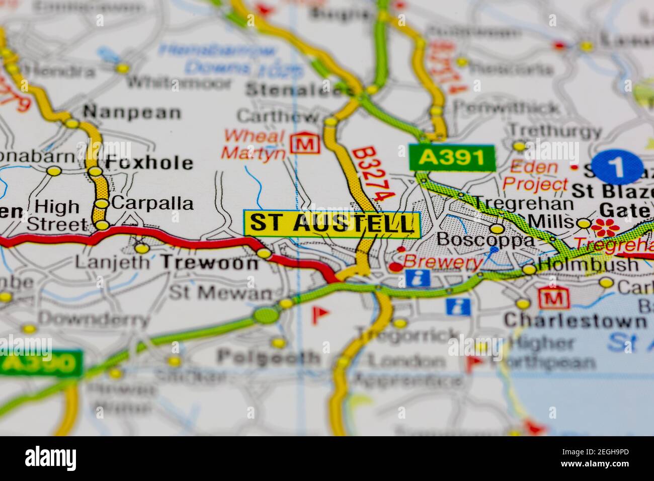 St Austell et ses environs sont indiqués sur une carte routière ou