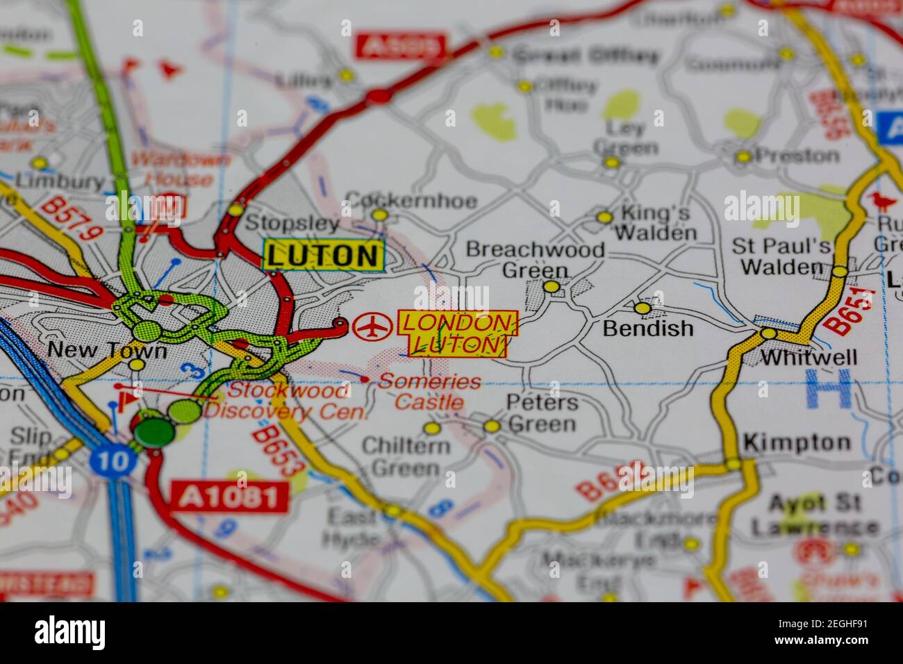 L'aéroport de Londres Luton et les environs sont représentés sur une route carte ou carte géographique Banque D'Images