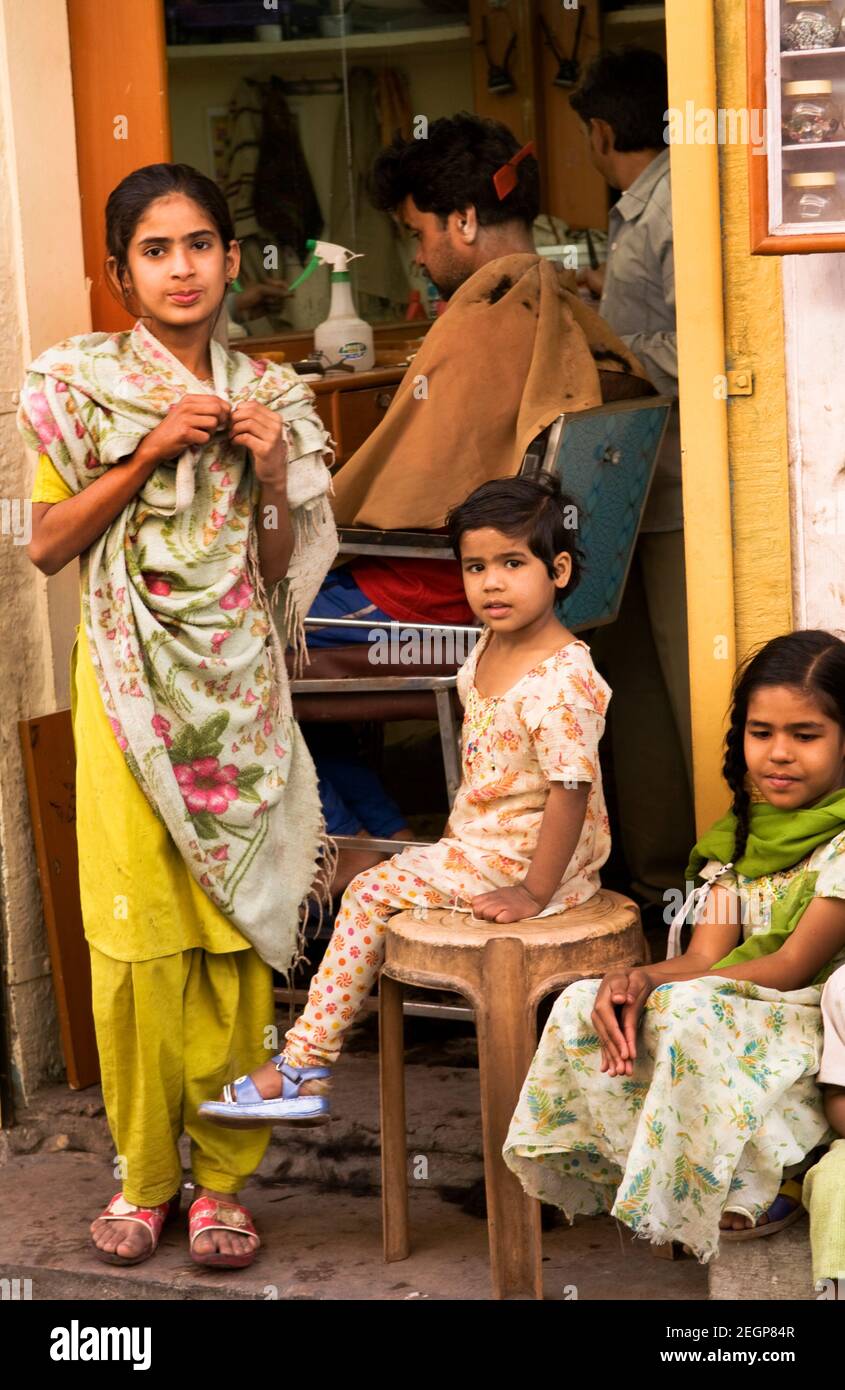 Souriant enfants Rajasthani. Banque D'Images