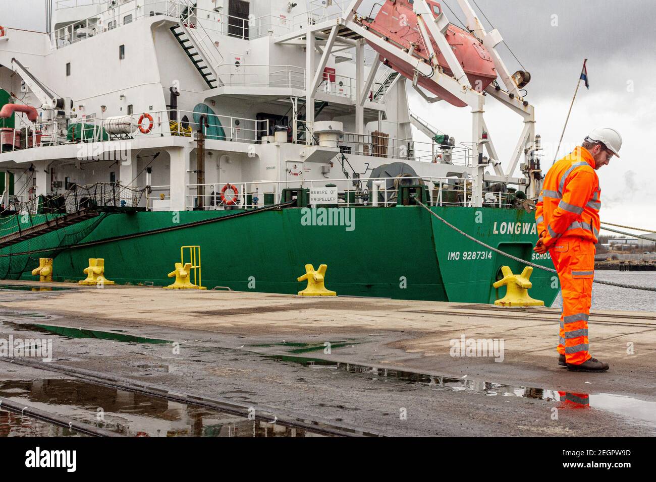 Port de Tyne, Angleterre.18 février 2021. Chargement du dernier charbon du Nord-est destiné à l'exportation vers l'Europe continentale. Un moment historique dans la transition d'une région loin des combustibles fossiles. Le nord-est de l'Angleterre avec les champs de charbon de Northumberland et Durham est imprégné de l'histoire minière. Crédit : CIC de la majorité mondiale/Alamy Live News Banque D'Images