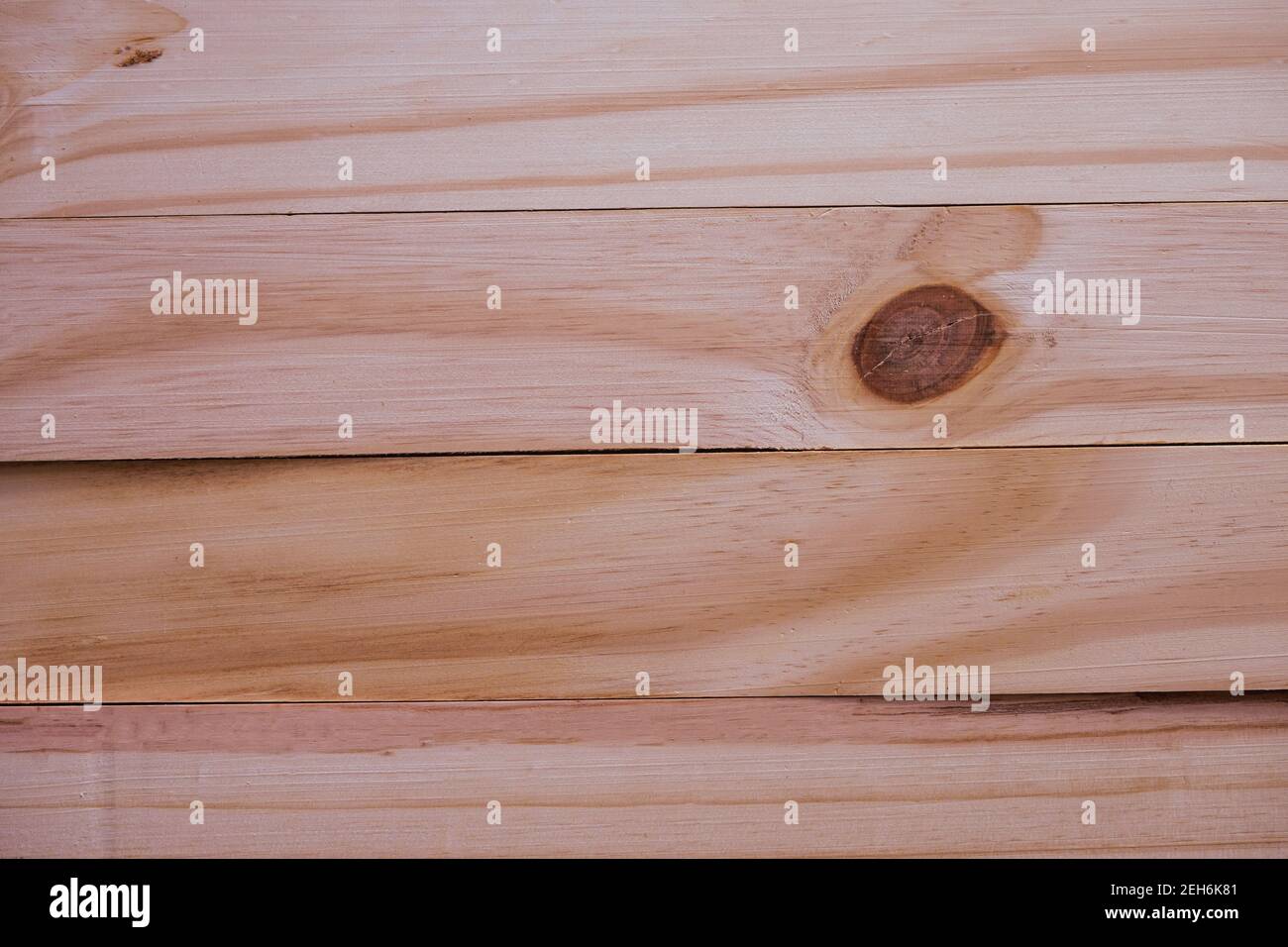 La vue de dessus de l'arrière-plan de texture en bois avec espace de copie pour la conception ou le texte a rendu votre travail plus agréable. Le motif se Marie à la beauté de la distinc Banque D'Images
