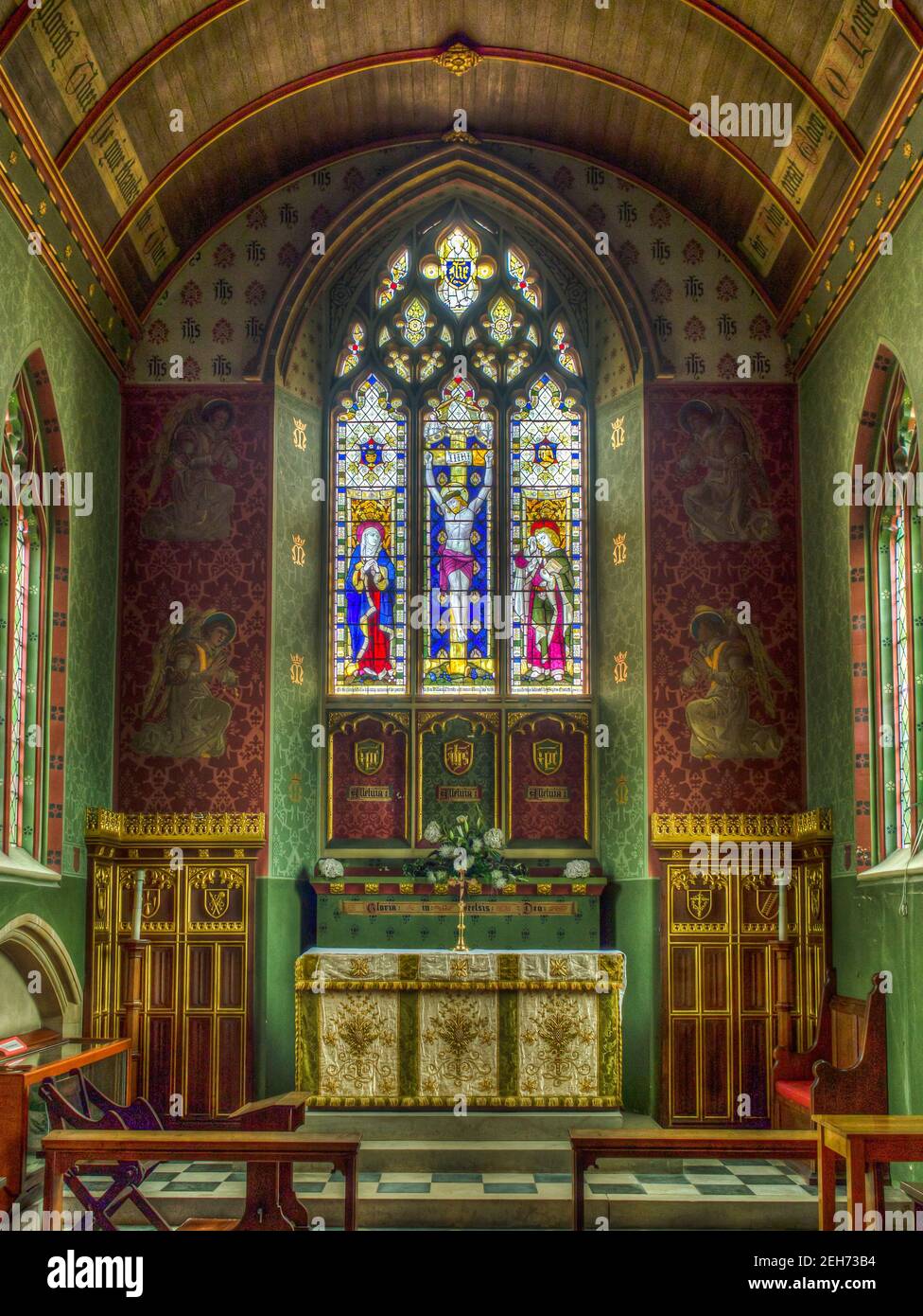 L'église paroissiale de Sainte Marie la Vierge à Burghfield, Berkshire Banque D'Images